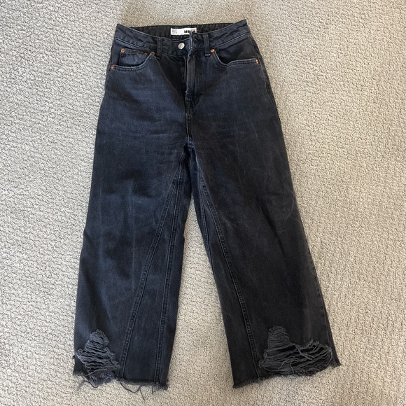 Black Ankle Length Jeans - Picture 1 of 4